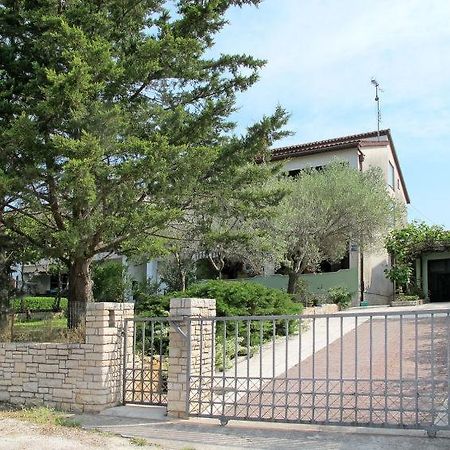 Вилла House Divna Valbandon Экстерьер фото