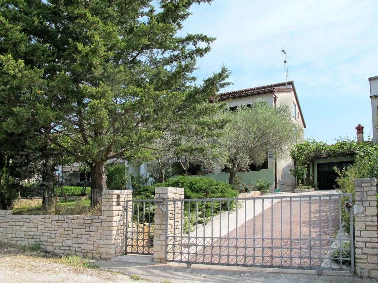 Вилла House Divna Valbandon Экстерьер фото